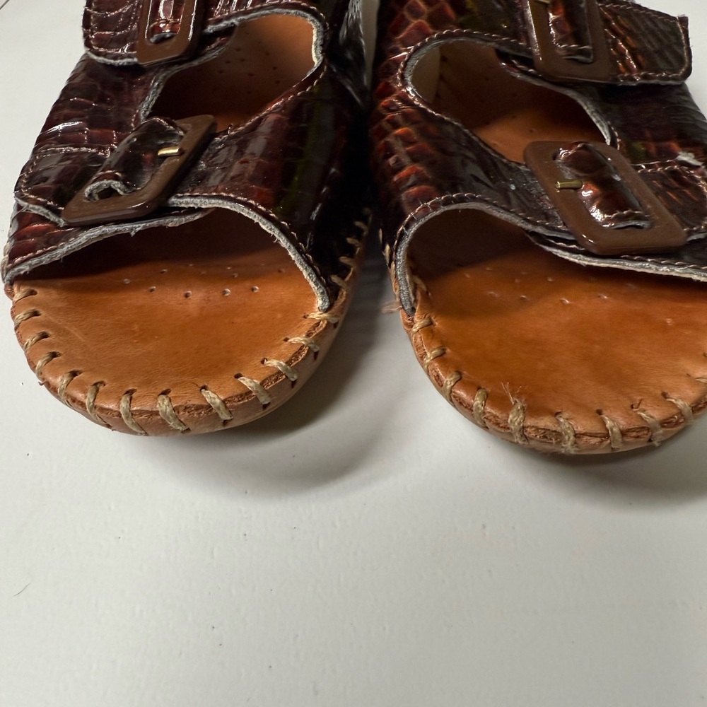 La Plume Brown Leather Sandals - Picture 2 of 12